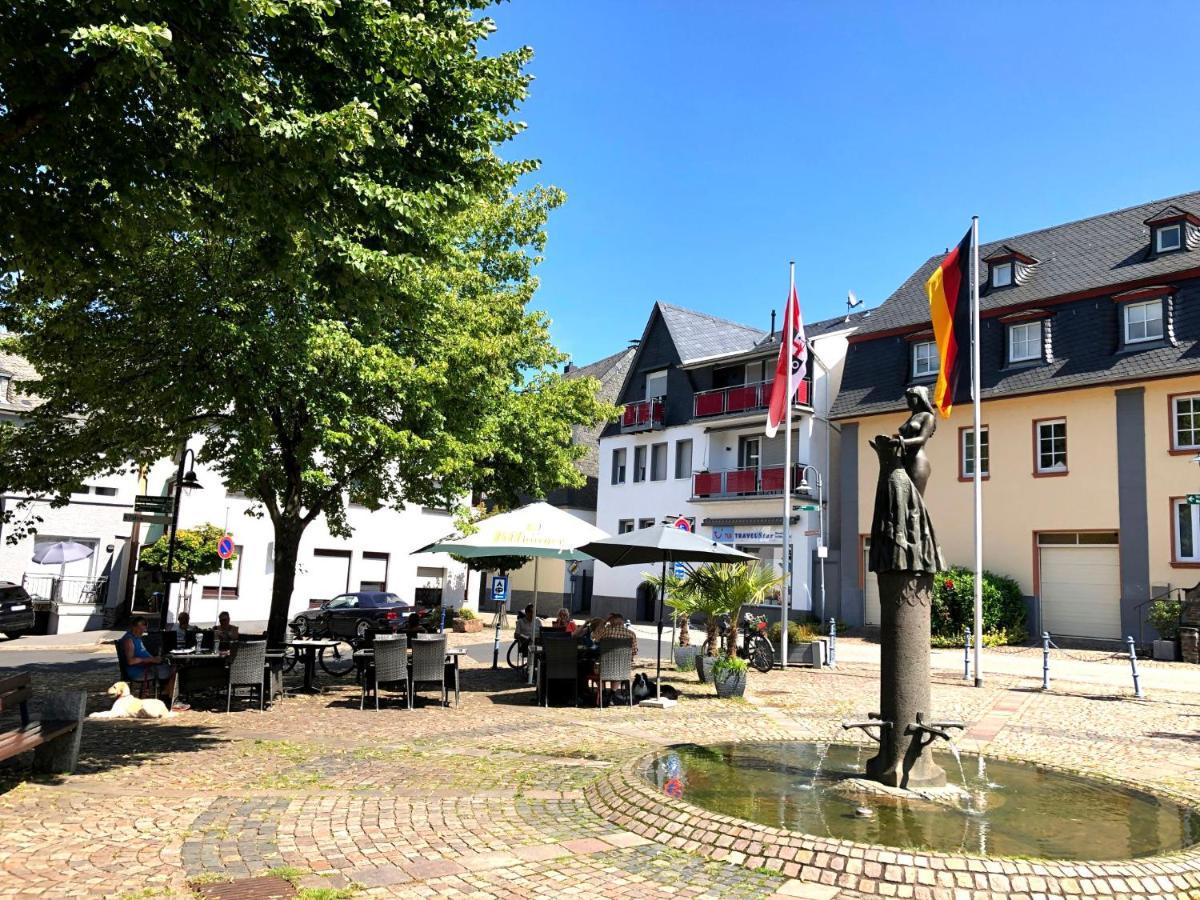 Ferienhaus Bullay Exterior foto